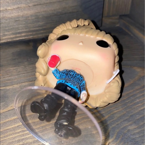 Funko pop rachel green #703 (80s) - Picture 8 of 9